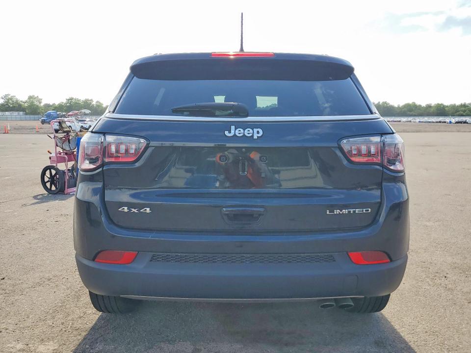 Photo 6 from auction – 2022 JEEP COMPASS with VIN 3C4NJDCB6NT212595