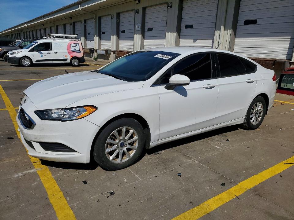 FORD FUSION 2017 with VIN 3FA6P0G79HR328530 - Photo from auction