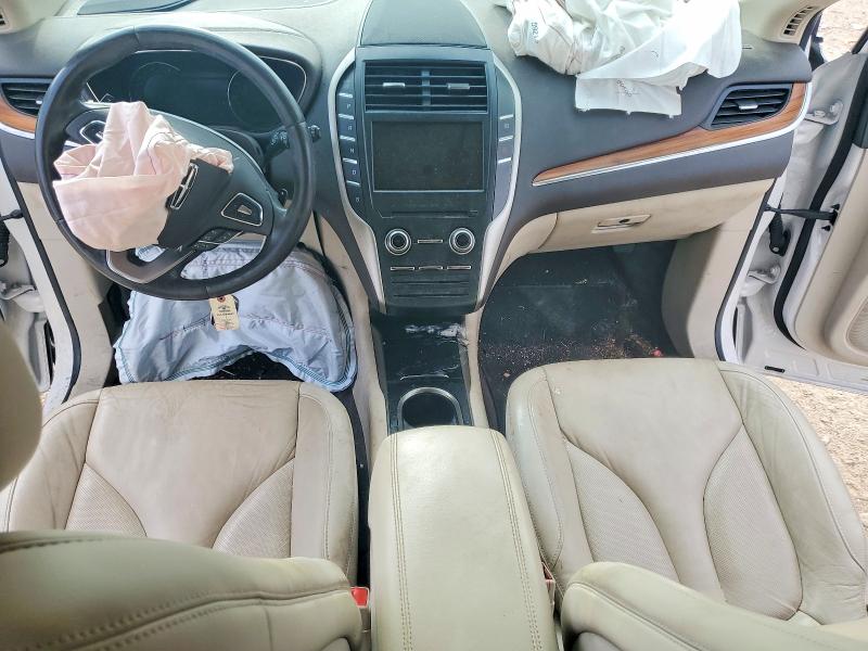 Photo 8 from auction – 2018 LINCOLN MKC with VIN 5LMCJ2D98JUL20734