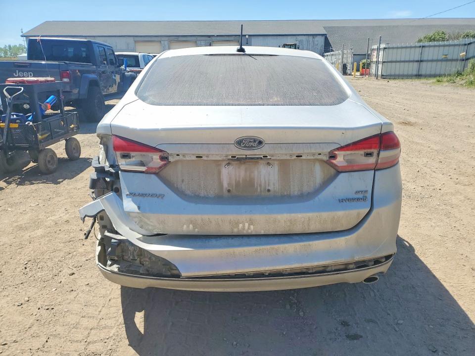 Photo 6 from auction – 2018 FORD FUSION with VIN 3FA6P0LU0JR173593