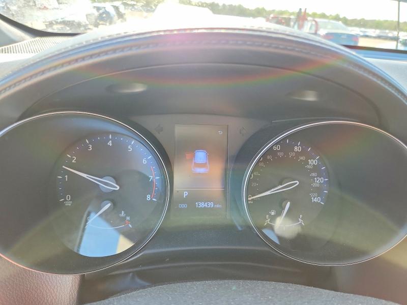 Photo 9 from auction – 2019 TOYOTA C-HR with VIN NMTKHMBX2KR090673