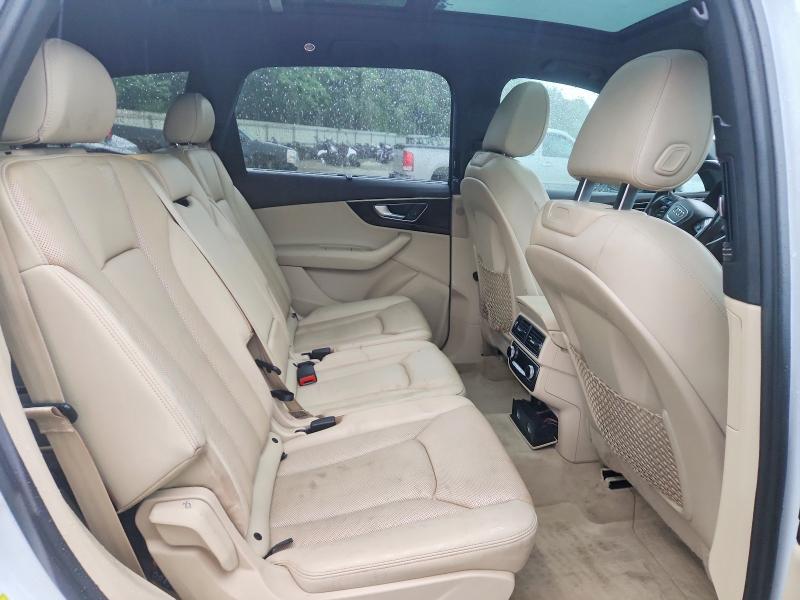 Photo 11 from auction – 2017 AUDI Q7 with VIN WA1LAAF79HD035297