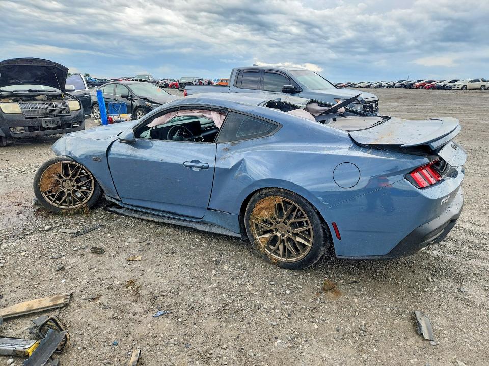 Photo 2 from auction – 2024 FORD MUSTANG with VIN 1FA6P8CF1R5419923