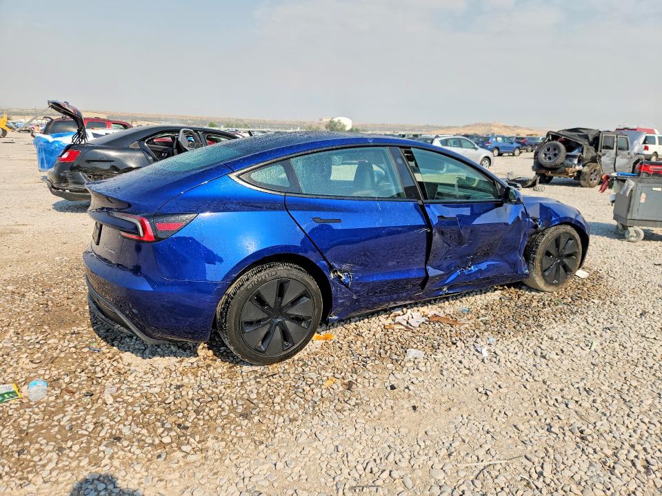 Photo 3 from auction – 2025 TESLA MODEL 3 with VIN 5YJ3E1EBXSF044509