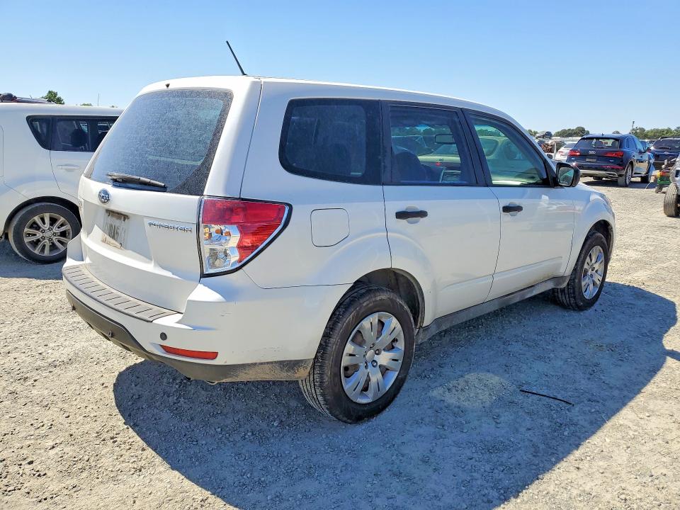 Photo 3 from auction – 2009 SUBARU FORESTER with VIN JF2SH61609H777348