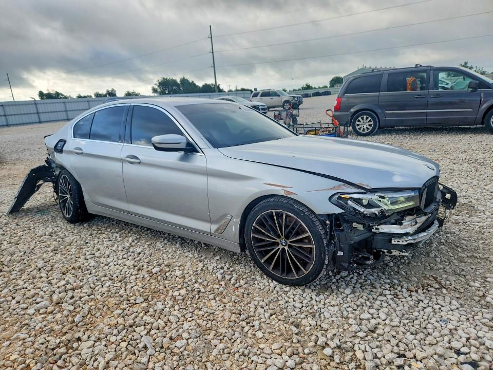 Photo 4 from auction – 2021 BMW 530 with VIN WBA13BJ01MWX05301