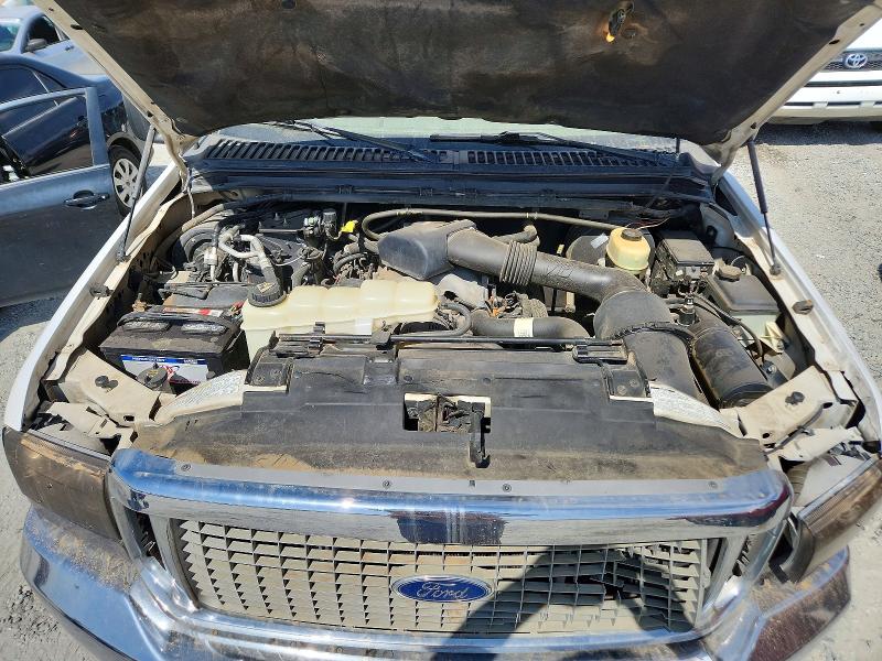 Photo 12 from auction – 2001 FORD EXCURSION with VIN 1FMNU42S31EC18756