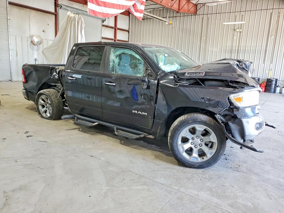 Photo 4 from auction – 2020 RAM 1500 with VIN 1C6SRFFT0LN133083