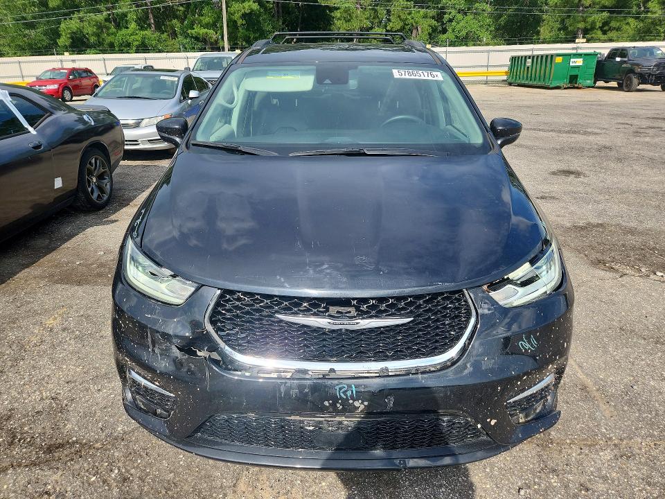 Photo 5 from auction – 2022 CHRYSLER PACIFICA with VIN 2C4RC1BG9NR152063