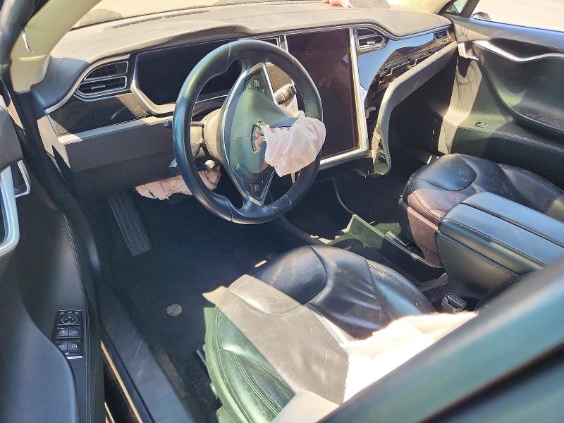 صورة رقم 8 من المزاد - 2014 TESLA MODEL S مع VIN 5YJSA1S12EFP45200