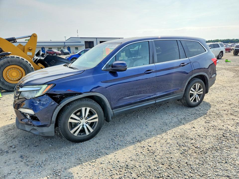 HONDA PILOT 2017 with VIN 5FNYF5H54HB001731 - Photo from auction