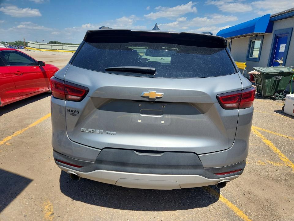 Photo 6 from auction – 2025 CHEVROLET BLAZER with VIN 3GNKBHR40SS194572