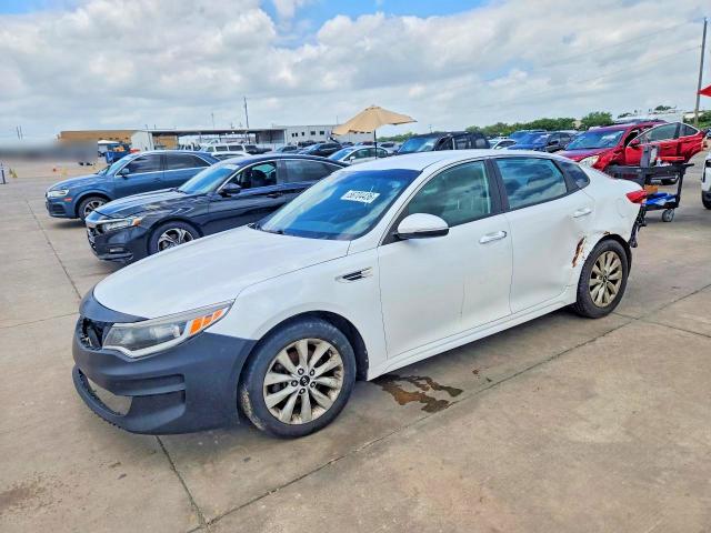 KIA OPTIMA 2018 with VIN 5XXGT4L33JG263280 - Photo from auction