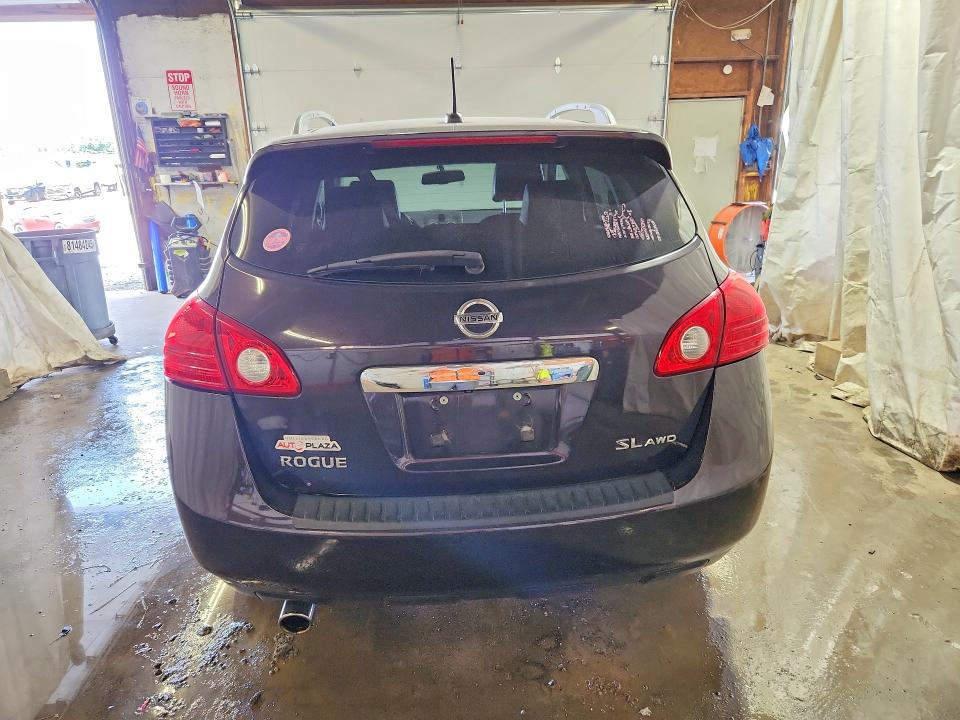 Photo 6 from auction – 2011 NISSAN ROGUE with VIN JN8AS5MV8BW313948