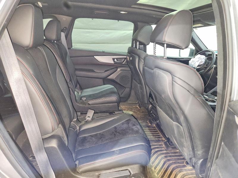Photo 11 from auction – 2023 ACURA MDX with VIN 5J8YE1H02PL030125