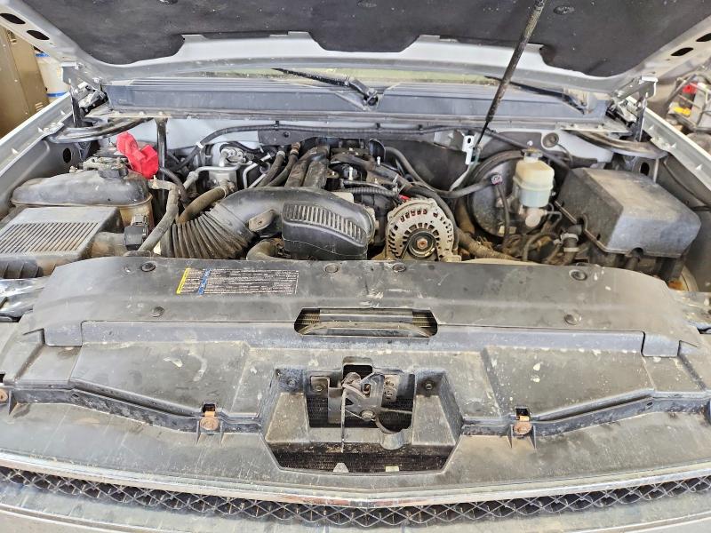 Photo 12 from auction – 2010 CHEVROLET TAHOE with VIN 1GNUKBE01AR140725