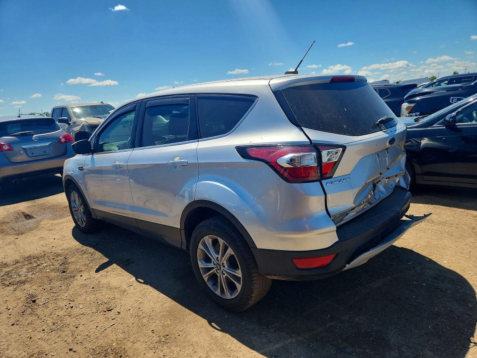 Photo 2 from auction – 2017 FORD ESCAPE with VIN 1FMCU9GDXHUE05183