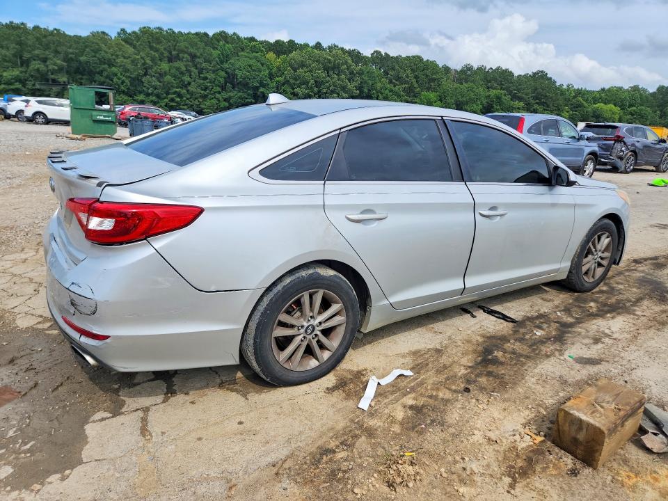 Photo 3 from auction – 2015 HYUNDAI SONATA with VIN 5NPE24AF7FH123381