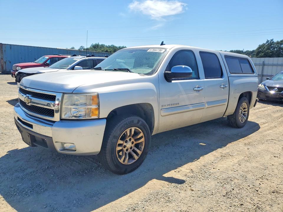 CHEVROLET SILVERADO 2011 z numerem VIN 3GCPCSE00BG168312 - Zdjęcie z aukcji