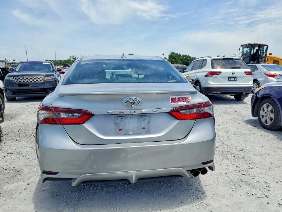 Photo 6 from auction – 2021 TOYOTA CAMRY with VIN 4T1G11AK2MU409645