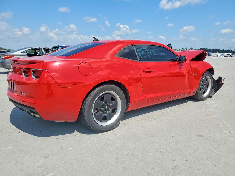 Снимка 3 от търг – 2013 CHEVROLET CAMARO с VIN 2G1FA1E30D9234367
