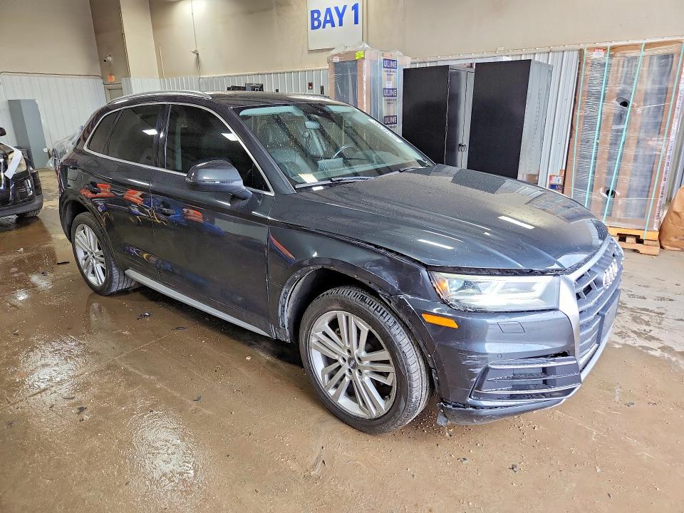 Photo 4 from auction – 2018 AUDI Q5 with VIN WA1BNAFY1J2053948