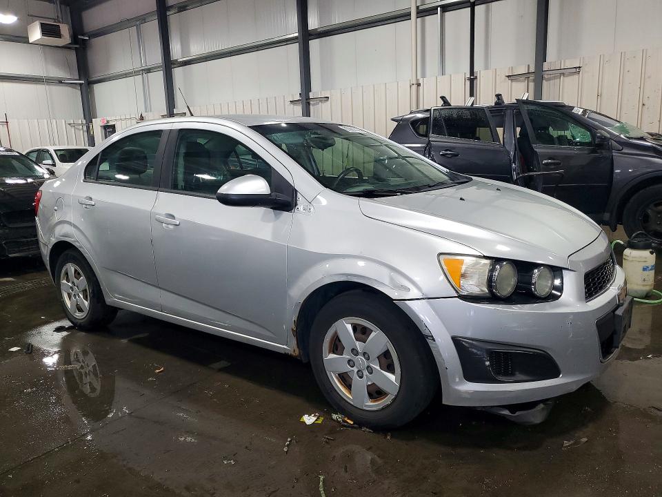 Photo 4 from auction – 2014 CHEVROLET SONIC with VIN 1G1JA5SH9E4107994