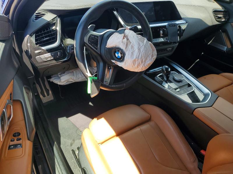 Photo 8 from auction – 2024 BMW Z4 with VIN WBAHF3C03RWY34253
