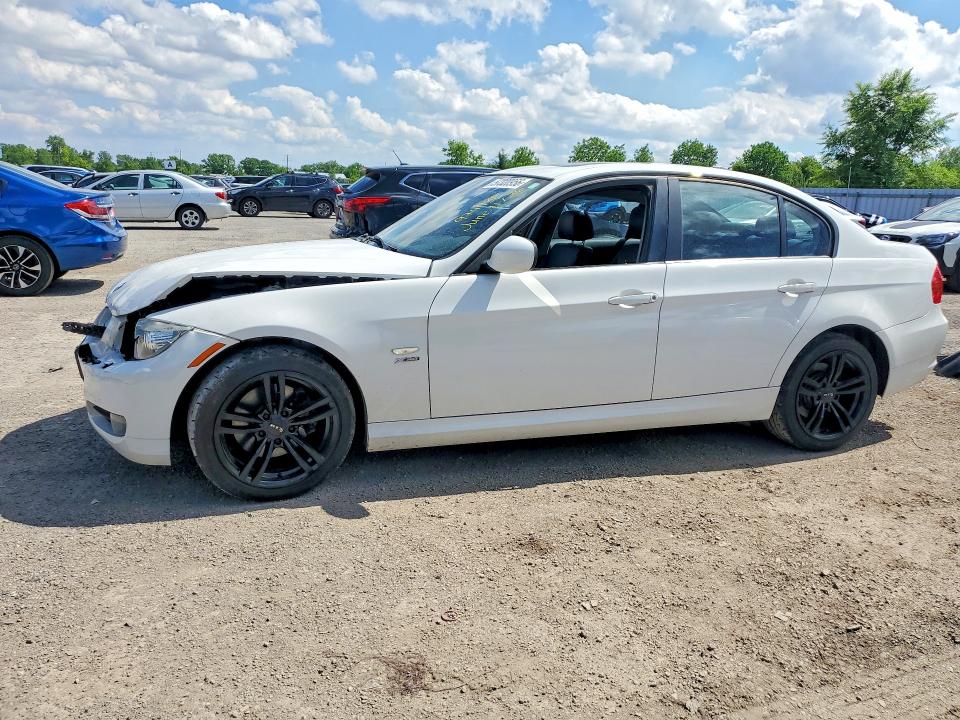 BMW 328 2011 with VIN WBAPK7C54BA974938 - Photo from auction