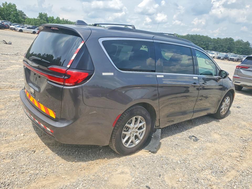 Photo 3 from auction – 2022 CHRYSLER PACIFICA with VIN 2C4RC1BG9NR131553