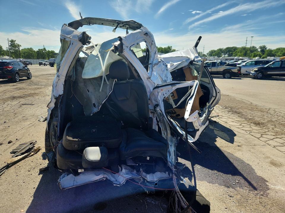 Photo 6 from auction – 2022 KIA TELLURIDE with VIN 5XYP6DHC8NG264393
