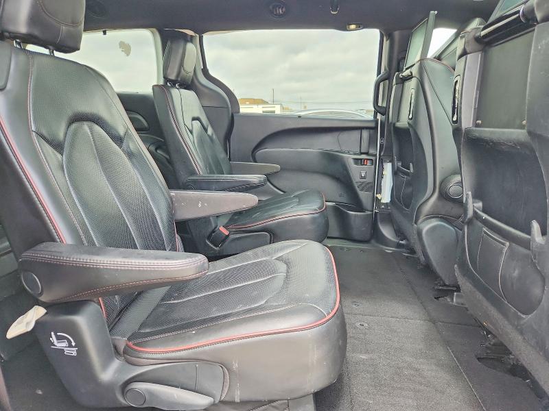 Photo 11 from auction – 2020 CHRYSLER PACIFICA with VIN 2C4RC1GG1LR137868