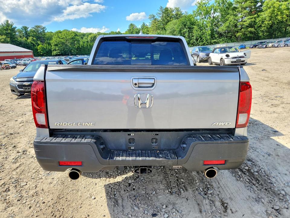 Photo 6 from auction – 2023 HONDA RIDGELINE with VIN 5FPYK3F53PB029187