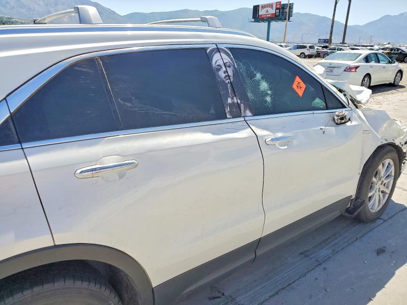 Photo 10 from auction – 2022 CADILLAC XT4 with VIN 1GYFZBR40NF128304