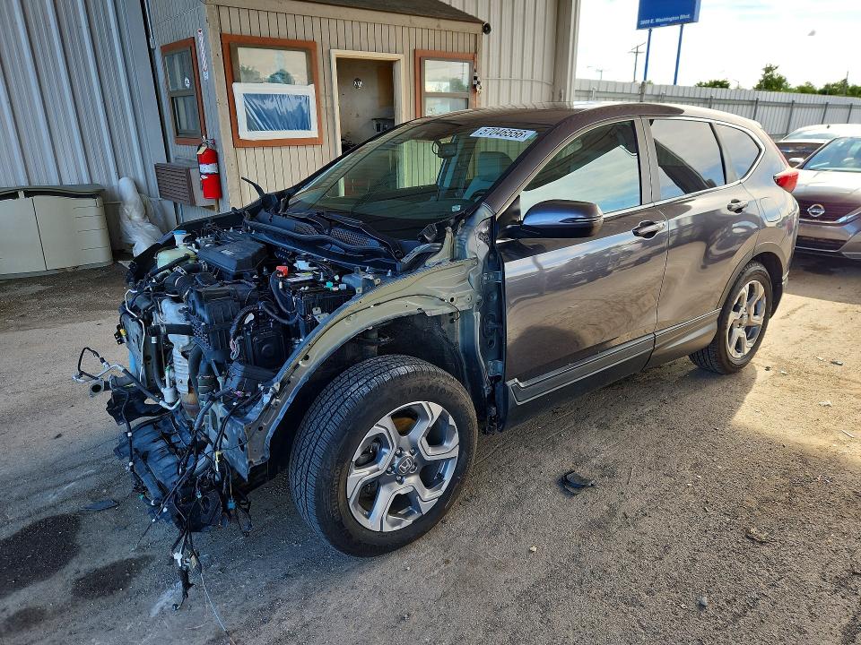 Photo 1 from auction – 2017 HONDA CR-V with VIN 2HKRW2H8XHH668009