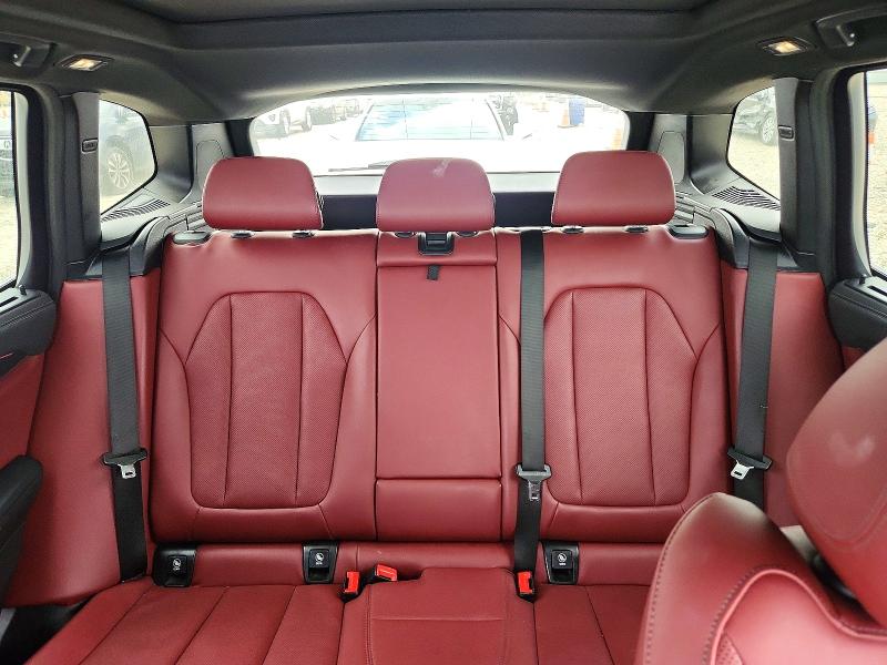 Photo 10 from auction – 2022 BMW X3 with VIN 5UX83DP03N9J43422