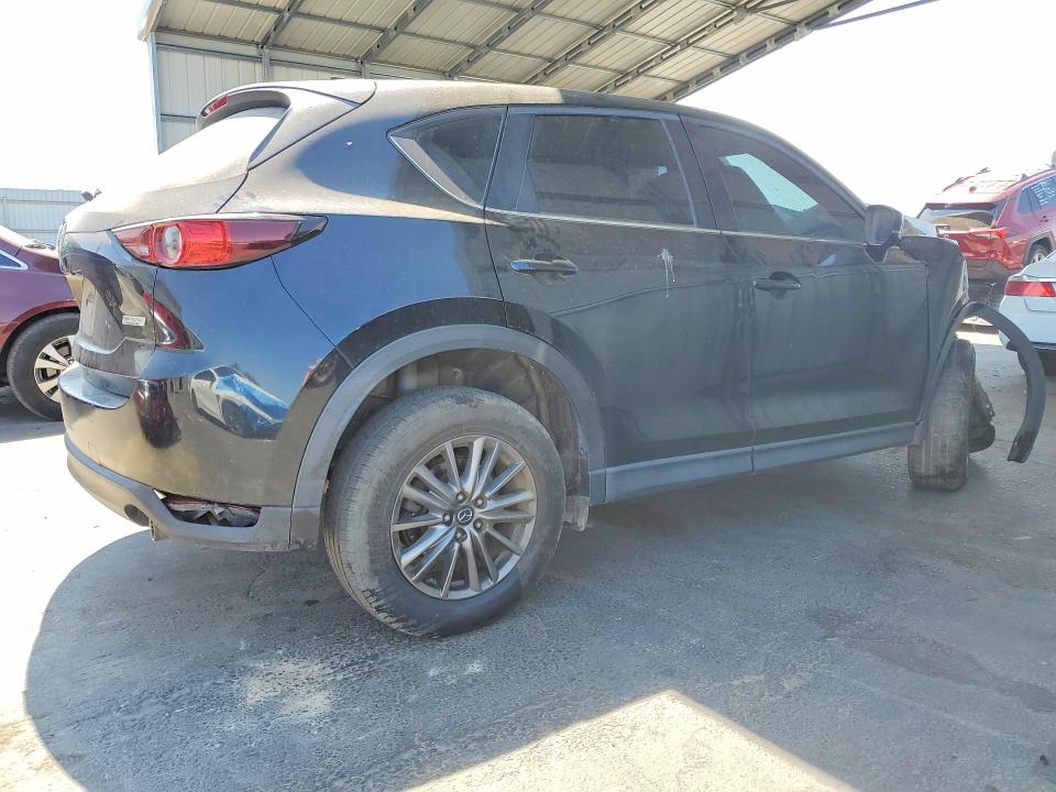 Foto 3 de la subasta – 2018 MAZDA CX-5 con VIN JM3KFABM9J1438645