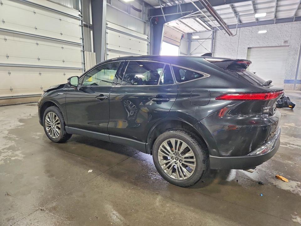 Photo 2 from auction – 2021 TOYOTA VENZA with VIN JTEAAAAH5MJ073193