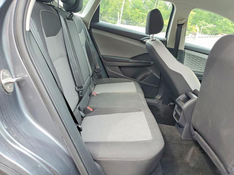 Photo 10 from auction – 2022 VOLKSWAGEN TAOS with VIN 3VVCX7B24NM015428
