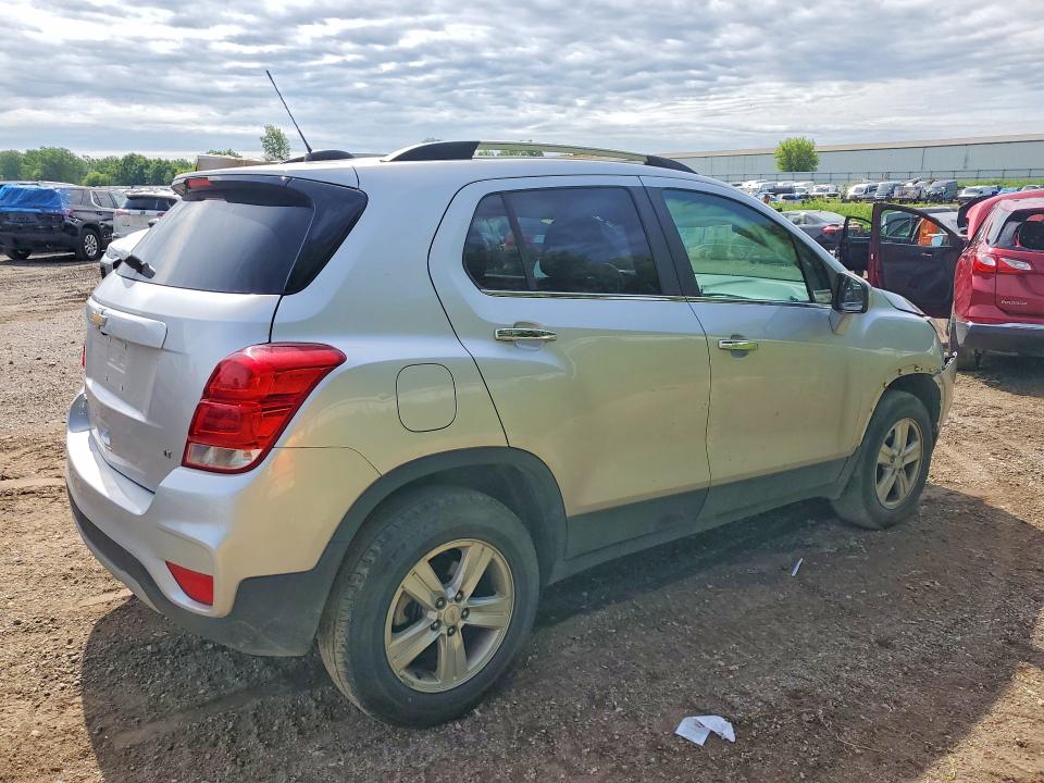 Zdjęcie 3 z aukcji – 2020 CHEVROLET TRAX z VIN KL7CJPSB9LB025146