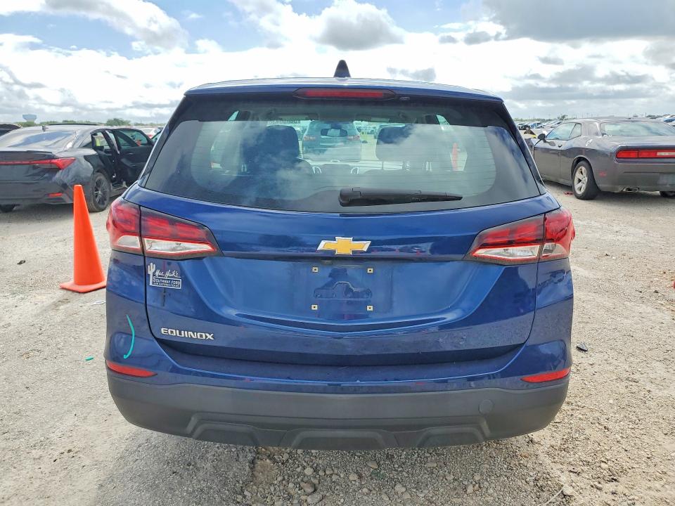 Photo 6 from auction – 2022 CHEVROLET EQUINOX with VIN 3GNAXHEV6NS110643