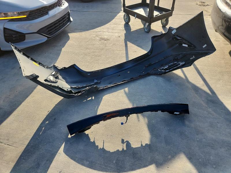 Photo 12 from auction – 2021 KIA K5 with VIN 5XXG64J29MG077202