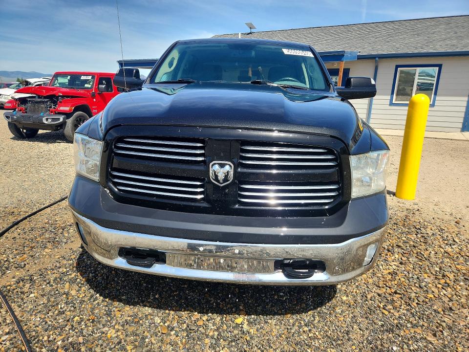 Photo 5 from auction – 2017 RAM 1500 with VIN 1C6RR7STXHS643105