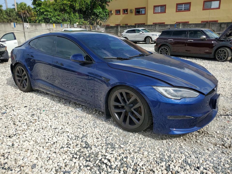 Photo 4 from auction – 2023 TESLA MODEL S with VIN 5YJSA1E59PF531239