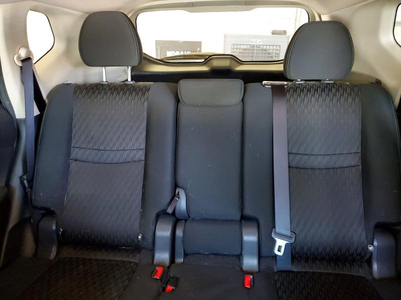 Photo 10 from auction – 2017 NISSAN ROGUE with VIN KNMAT2MT1HP528015