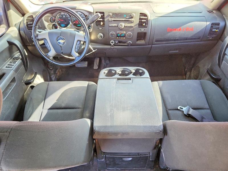 Photo 8 from auction – 2013 CHEVROLET SILVERADO with VIN 3GCPKSE75DG111185