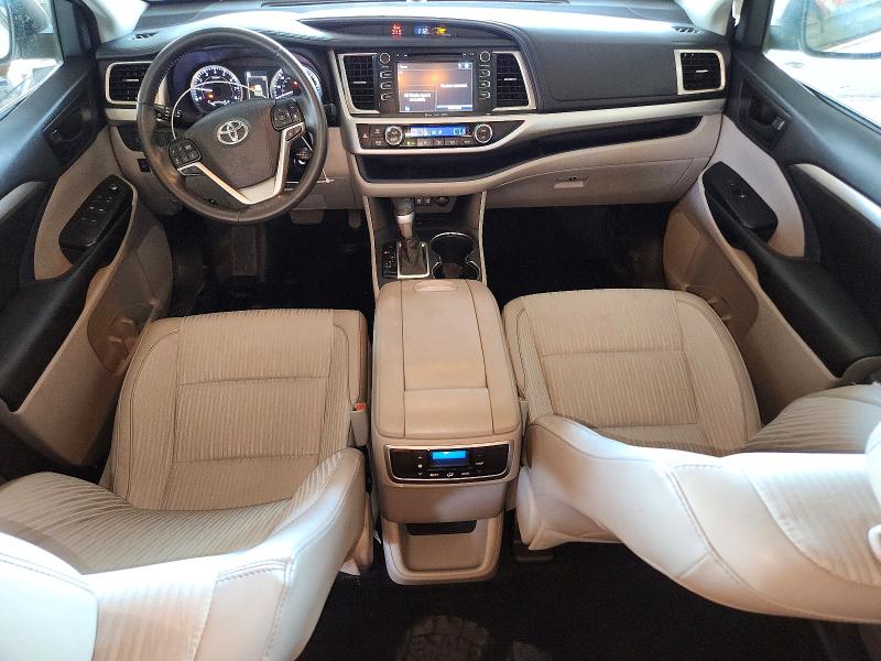 Photo 8 from auction – 2019 TOYOTA HIGHLANDER with VIN 5TDZZRFH4KS370172