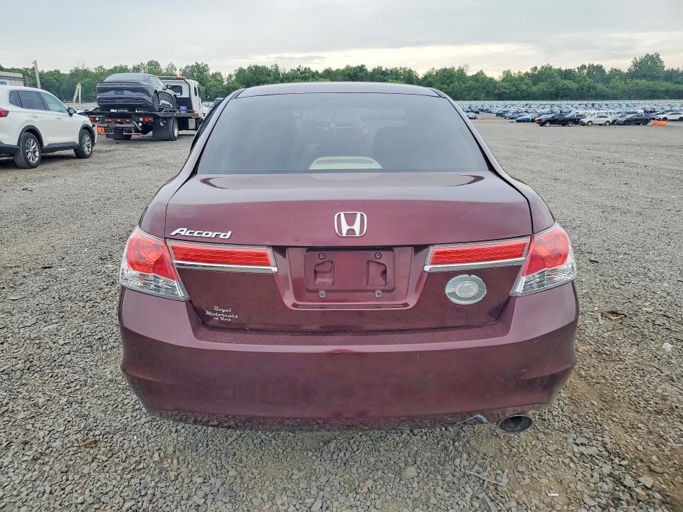 Photo 6 from auction – 2011 HONDA ACCORD with VIN 1HGCP2F76BA108565