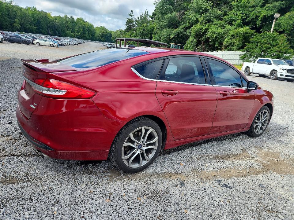 Снимка 3 от търг – 2017 FORD FUSION с VIN 3FA6P0HD6HR212237