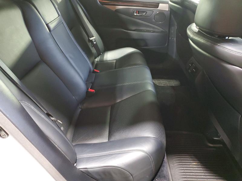 Photo 10 from auction – 2014 LEXUS LS with VIN JTHCL5EF4E5021554